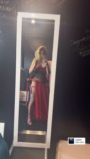 Monica May feet photo 2