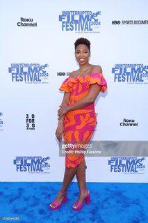 Monica McNutt feet photo 6