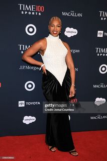Monica McNutt feet photo 4