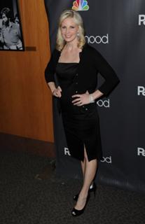 Monica Potter feet photo thumbnail