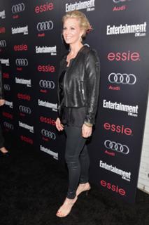 Monica Potter feet photo thumbnail