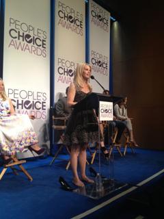 Monica Potter feet photo thumbnail