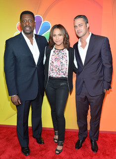 Monica Raymund feet photo thumbnail