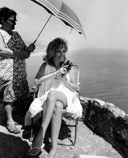 Monica Vitti feet photo 4