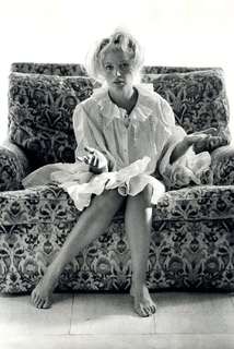 Monica Vitti feet photo 8