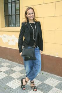 Monika Absolonová feet photo 1
