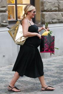 Monika Absolonová feet photo 10