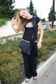 Monika Absolonová feet photo 3