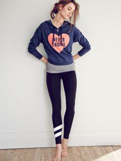 Monika Jagaciak feet photo 2