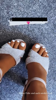 Monika Jasmin Wulf feet photo thumbnail