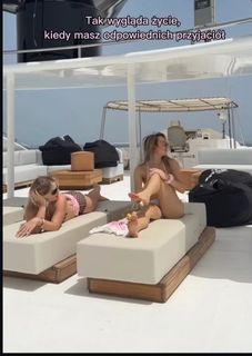 Monika Kociolek feet photo 2