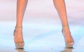 Monika Leová feet photo 20