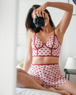 Monika Leová feet photo 16