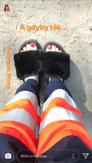 Monika Mazur feet photo 11