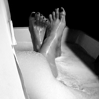 Monika Mazur feet photo 10