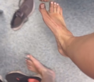 Monika Mazur feet photo 8