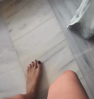 Monika Mazur feet photo 5