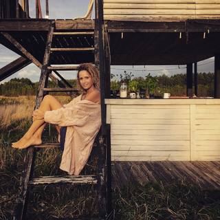 Monika Mrozowska feet photo 8