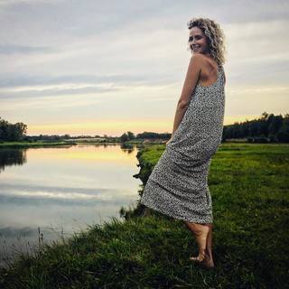 Monika Mrozowska feet photo 10