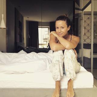 Monika Mrozowska feet photo 3