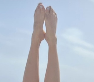 Monika Mrozowska feet photo 6