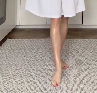 Monika Mrozowska feet photo 20