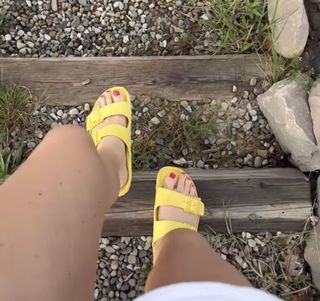 Monika Mrozowska feet photo 12