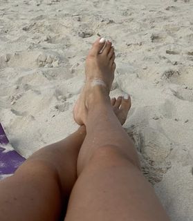Monika Mrozowska feet photo 8
