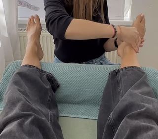 Monika Mrozowska feet photo 19