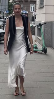 Monika Mrozowska feet photo 16