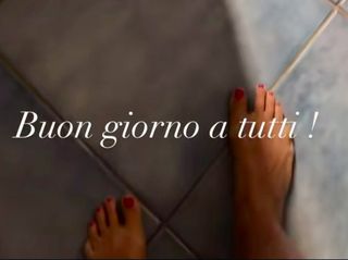 Monika Mrozowska feet photo 10