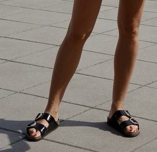Monika Mrozowska feet photo 7