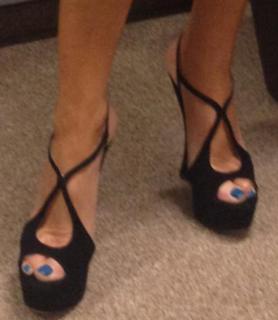 Monika Olejnik feet photo 4