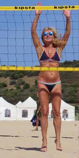Monika Olejnik feet photo 11