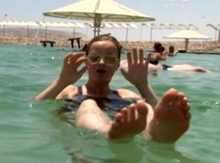 Monika Richardson feet photo 16