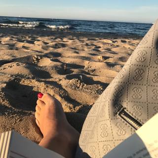 Monika Richardson feet photo 8