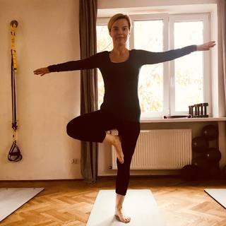 Monika Richardson feet photo 10