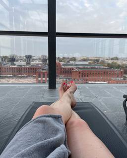 Monika Richardson feet photo 14