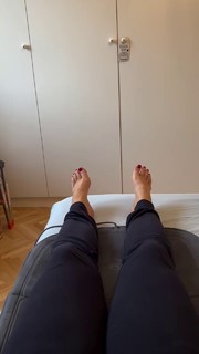 Monika Richardson feet photo 7
