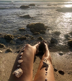 Monique Alfradique feet photo thumbnail