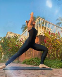 Monique Alfradique feet photo thumbnail