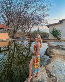 Monique Alfradique feet photo thumbnail