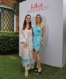 Monique Alfradique feet photo thumbnail