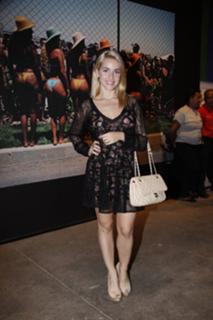 Monique Alfradique feet photo thumbnail