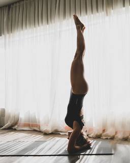 Monique Alfradique feet photo thumbnail