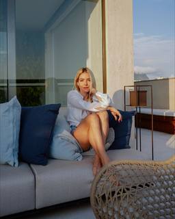 Monique Alfradique feet photo thumbnail