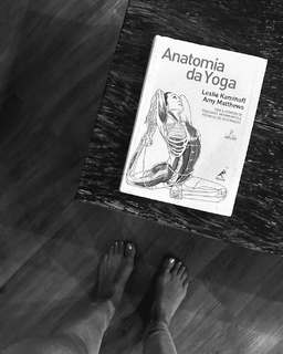 Monique Alfradique feet photo thumbnail