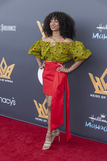 Monique Coleman feet photo 17
