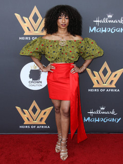 Monique Coleman feet photo 16