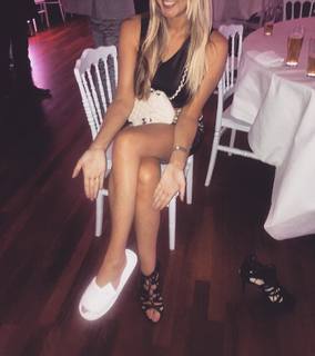 Monique Smit feet photo 4